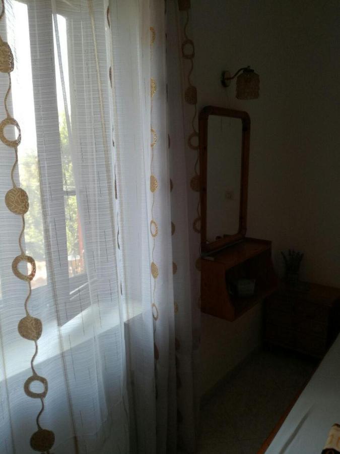 Μαχη Ενοικιαζόμενα Δωμάτια Мітімна Екстер'єр фото