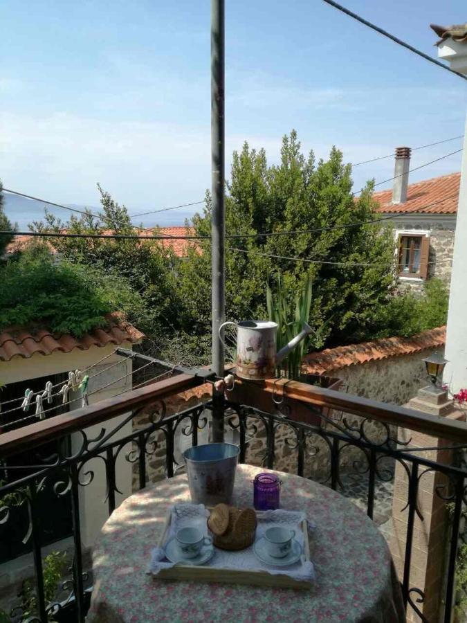 Μαχη Ενοικιαζόμενα Δωμάτια Мітімна Екстер'єр фото