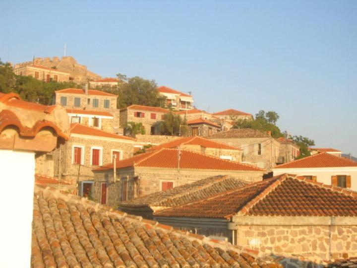 Μαχη Ενοικιαζόμενα Δωμάτια Мітімна Екстер'єр фото