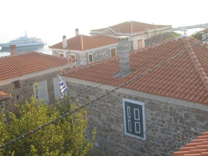 Μαχη Ενοικιαζόμενα Δωμάτια Мітімна Екстер'єр фото